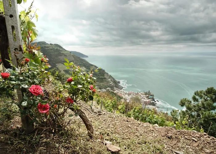 Casa Contra La Spezia