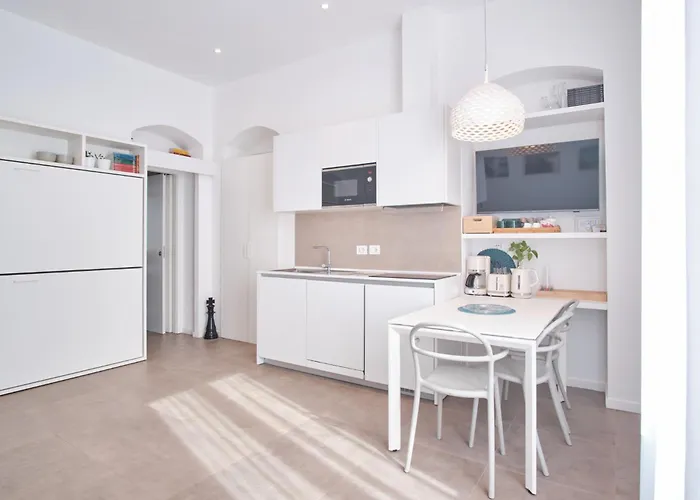 Casa Contra La Spezia